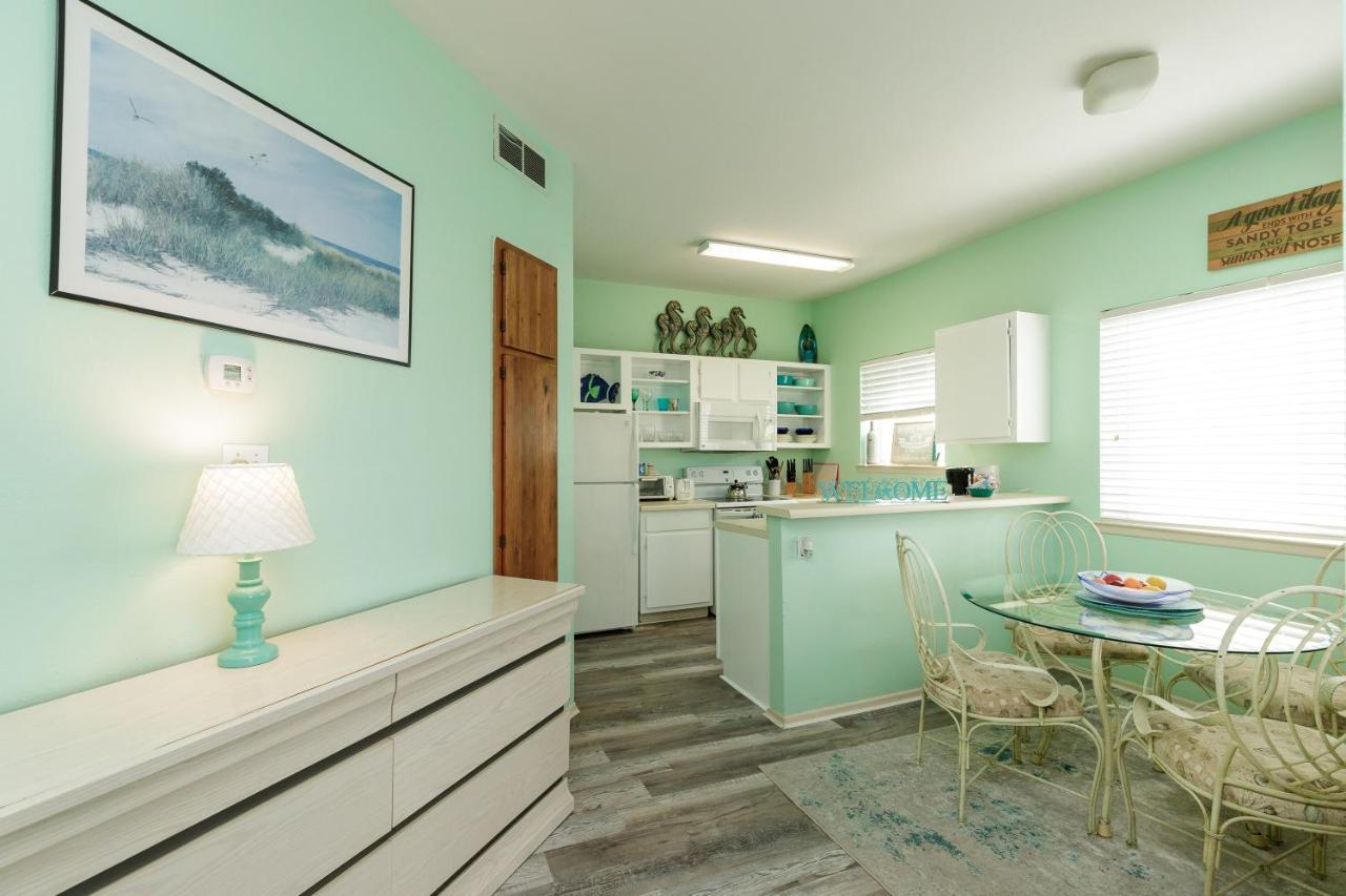 Affordable Family Condo -Walking Distance To Beach By Mustang Island, Sleeps Four, 2025 Traveler Award Corpus Christi Exterior foto